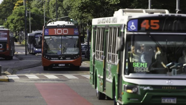 La UTA anunció un paro de colectivos para el 6 de mayo
