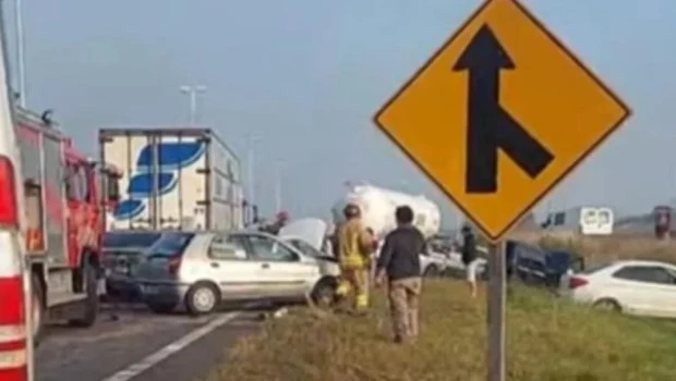 Ocho heridos en un choque en cadena en Luján