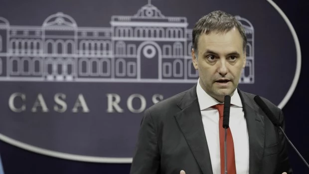 Adorni-Milei o seguir la decadencia