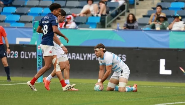 Los Pumas 7’s y Las Yaguaretés empezaron bien en el torneo de Los Ángeles