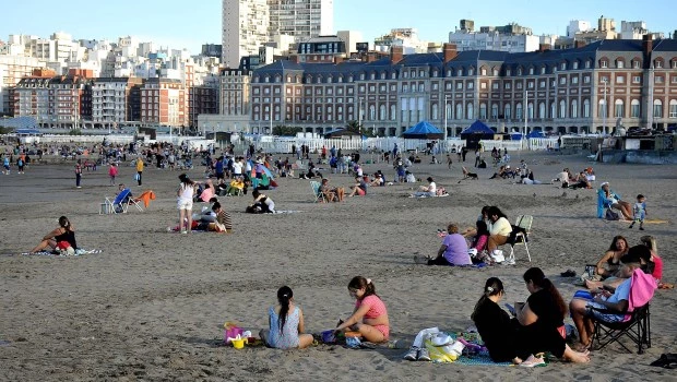 Fin de semana largo: más de un millón de turistas viajaron por el país con un gasto de $256 mil millones 