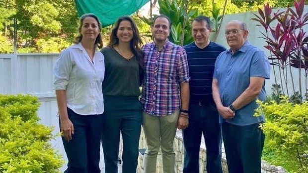 Venezuela desmiente la versión estadounidense sobre la salida de los opositores refugiados en embajada argentina