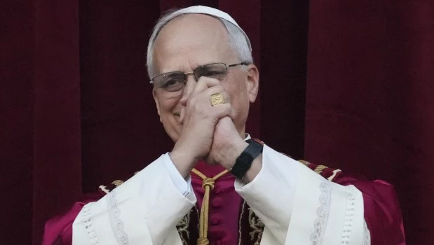 El nuevo papa lideró la Orden de San Agustín, dedicada a los pobres y al servicio