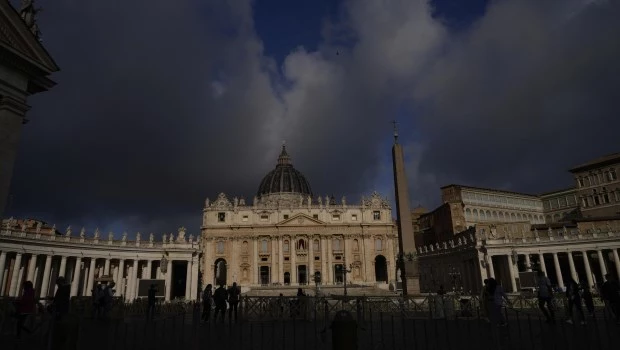 El deseo de crear una Iglesia humana, según la época y según nuestras ideas, viene de lejos y derivó en un cisma latente.
