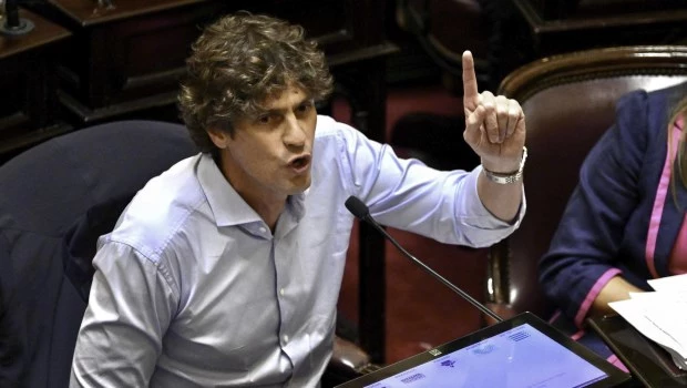 Lousteau acusó a Milei de tener "un pacto de impunidad" para blindar a su gobierno de los actos de corrupción 