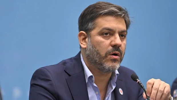Carlos Bianco.