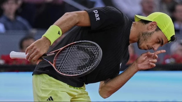 Cerúndulo avanzó a los octavos de final en el Masters 1000 de Roma y se medirá con Sinner