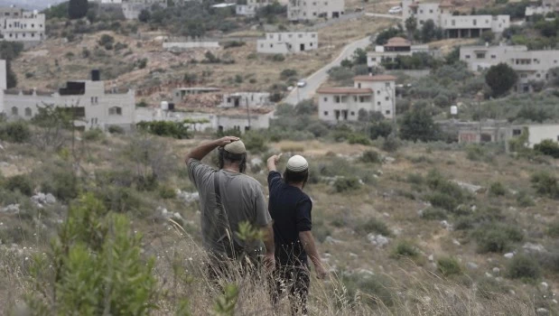 Una mujer israelí que iba a dar a luz fue asesinada en un ataque en Cisjordania