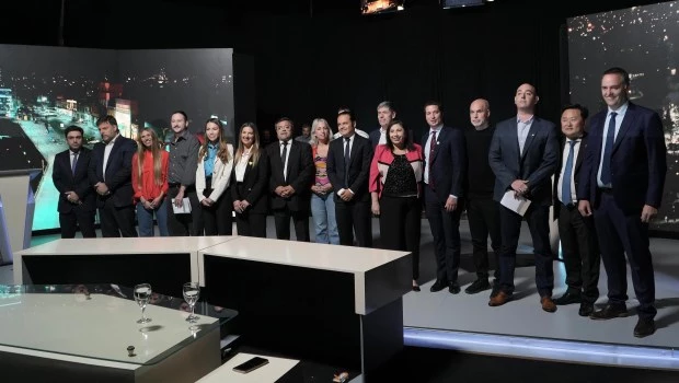 Rige la veda electoral en la Ciudad y los candidatos acumulan expectativas para las elecciones del domingo 