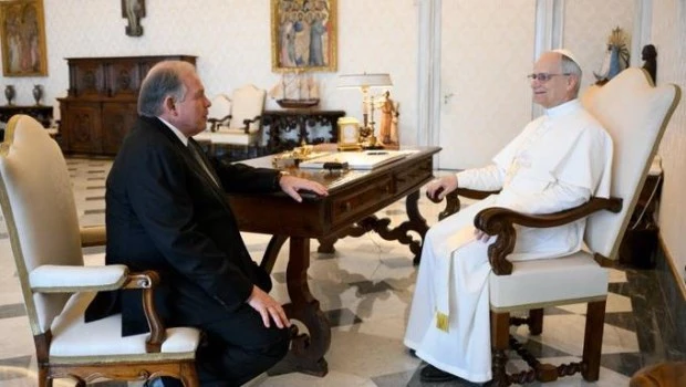 Werthein reveló que Milei viajará a entrevistarse con el papa León XIV “en las próximas semanas”