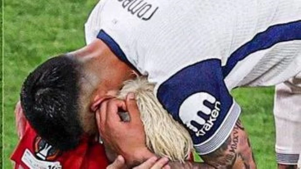 El Tottenham de "Cuti" Romero le ganó al Manchester United y se coronó campeón de la Europa League