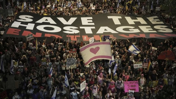 Ataques israelíes en Gaza matan a 38 personas, incluidos niños