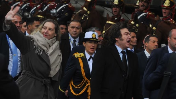 Milei, muy activo en el 25 de Mayo