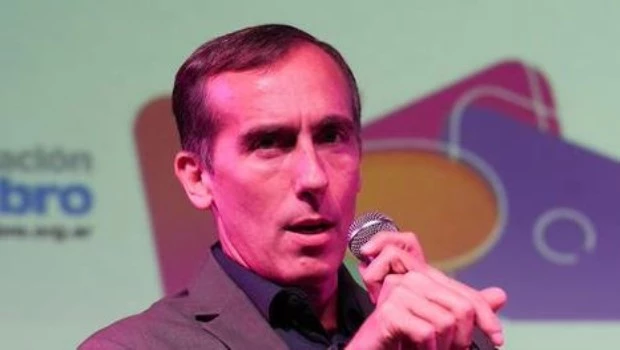 Hugo Alconada Mon.