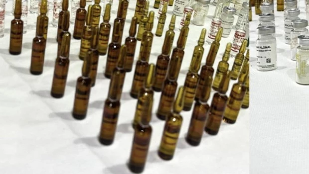 Allanan 5 droguerías por el caso de fentanilo contaminado que ya causó 33 muertes