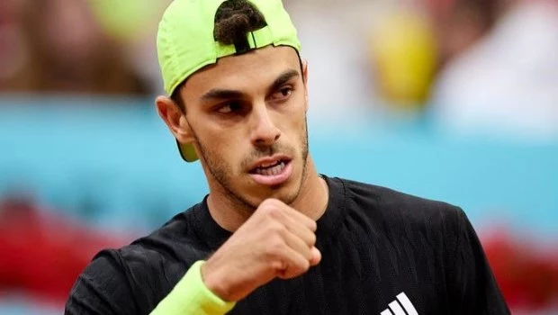 Francisco Cerúndolo quedó eliminado en primera ronda y criticó el circuito por sus dimensiones