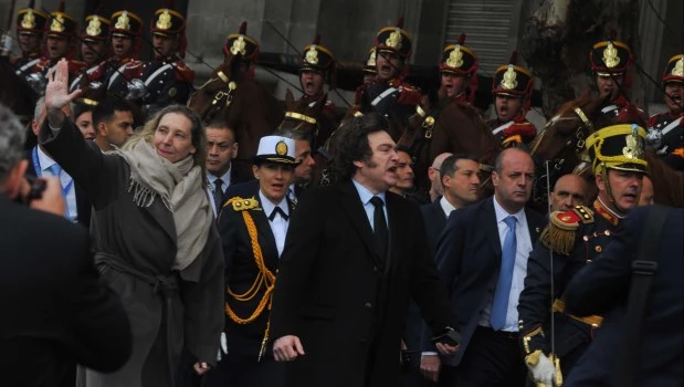 Política trágica y cómica