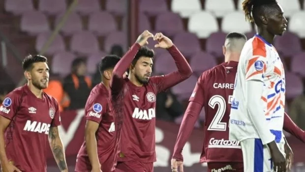 Lanús empató con Puerto Cabello y terminó como líder invicto en su grupo de la Sudamericana