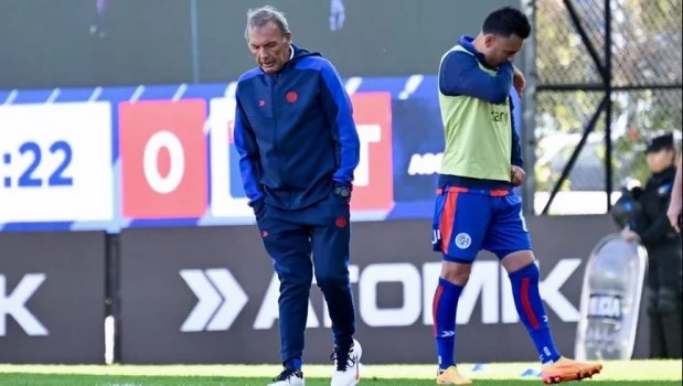 Miguel Angel Russo renunció como DT de San Loreno y su posible llegada a Boca toma fuerza