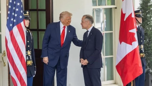 Trump quiere que Canadá pague 61.000 millones de dólares para unirse su sistema de defensa antimisiles