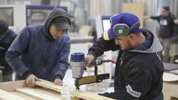 La actividad económica creció 5,6% interanual en abril