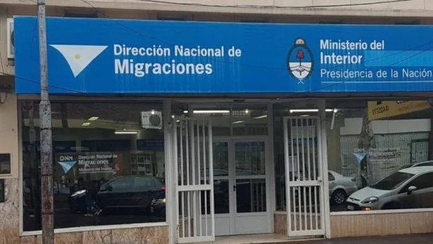 El Gobierno modificó la ley que regula la política migratoria