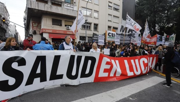 "No tenemos ninguna oferta oficial", revelaron los residentes del Garrahan tras el anuncio del hospital