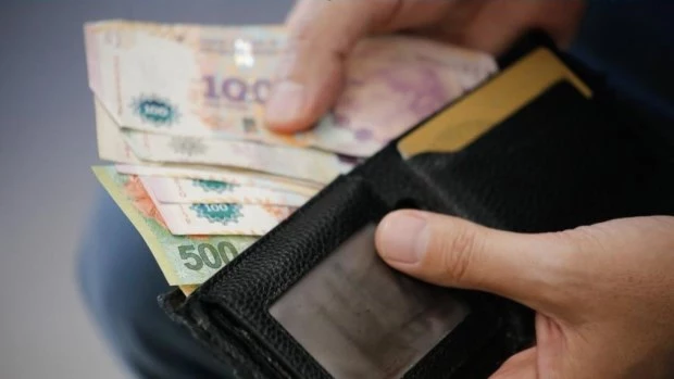 El salario pretendido por los argentinos crece por encima de la inflación y ya supera $1.500.000