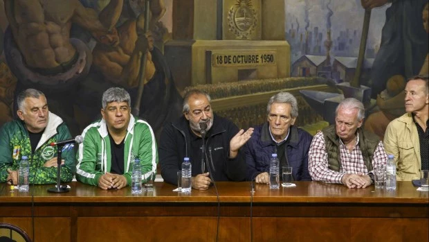 La CGT celebró que la Justicia falló a su favor y suspendió el decreto que limita las huelgas 