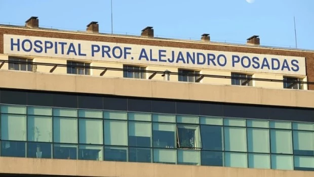 Residentes del Hospital Posadas se suman al reclamo del Garrahan por mejoras salariales