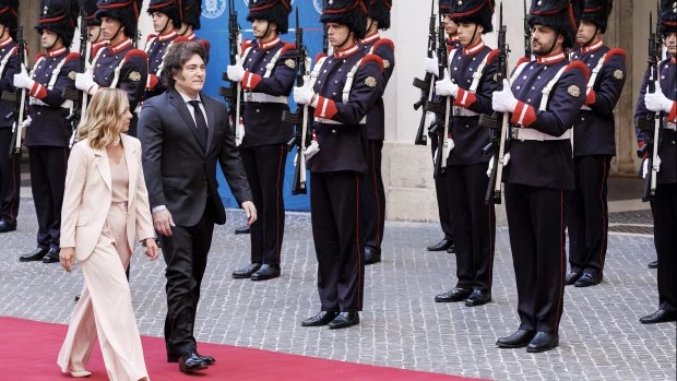 Argentina e Italia sellan un acuerdo estratégico para exportar GNL al mundo