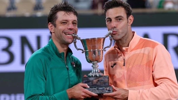 Zeballos cumplió otro sueño: es campeón en Roland Garros