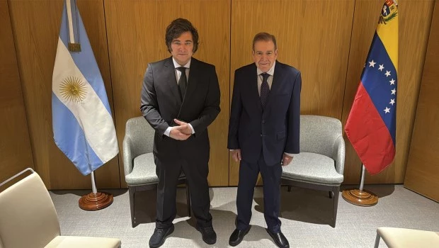 Milei se reunió con González Urrutia en Madrid