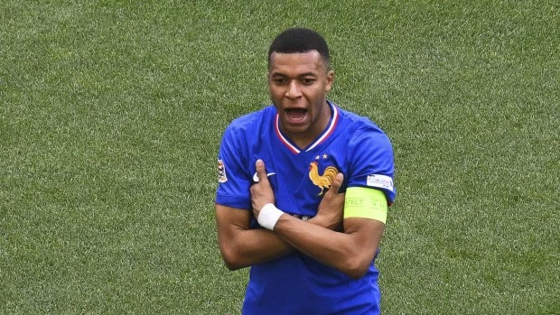 Mbappé conduce a Francia a la victoria sobre Alemania para llevarse el bronce en la Liga de Naciones