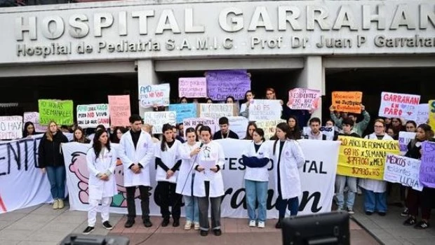 Trabajadores del Garrahan realizan una nueva convocatoria a Plaza de Mayo
