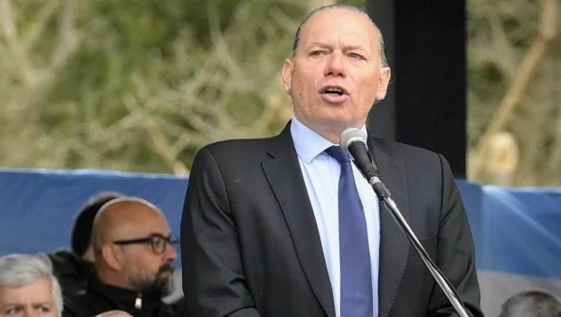 Sergio Berni: “Me parece una locura que el fiscal acuse al policía por el asesinato de Thiago”