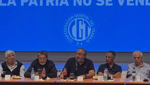 “La democracia está en peligro", respaldo de la CGT a CFK