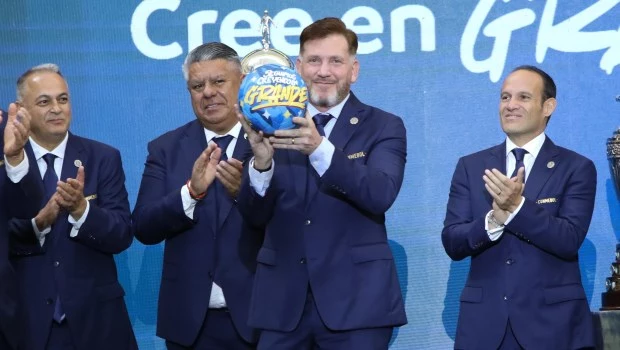 Alejandro Domínguez fue reelecto y seguirá al frente de la Conmebol hasta 2031
