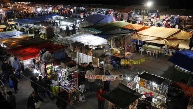 La Justicia levantó la clausura de La Salada y ordenó medidas para su reapertura
