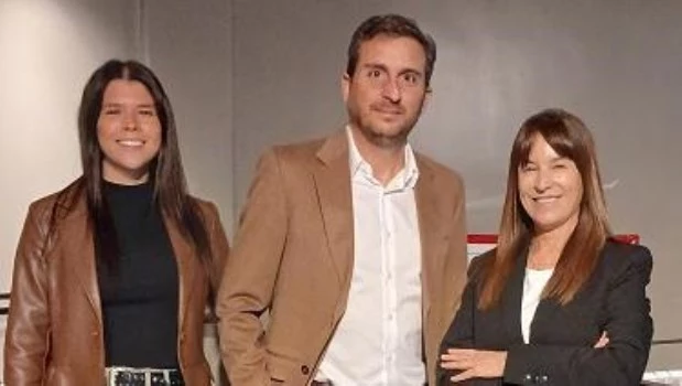 Sol Scheidereiter, Guido Shama y Paula Possidente, cabezas visibles de los sectores e-commerce y B2B.
