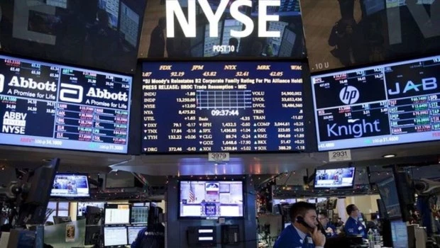 En Nueva York cerraron con pérdidas los papeles argentinos 