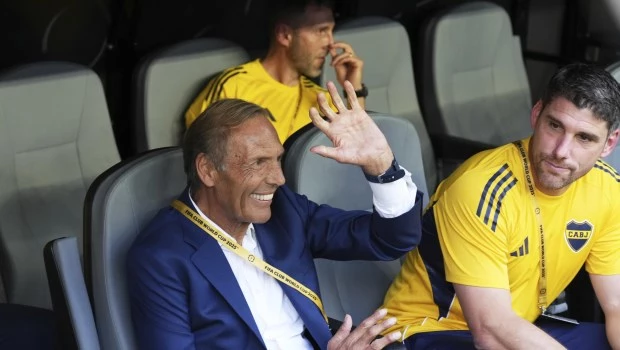 Con cambios obligados, Russo le da forma al equipo con el que Boca se medirá con Bayern Múnich