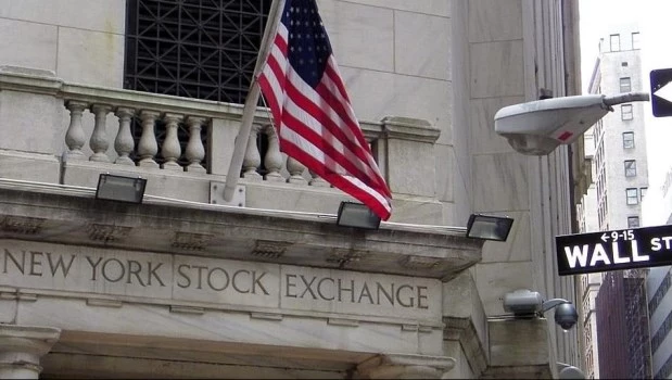Los ADR cayeron en Wall Street mientras los fondos de inversión esperan la posible recategorización de Argentina en los mercados internacionales