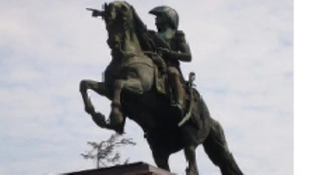 A medio siglo de la inauguración del monumento a San Martín en Bruselas
