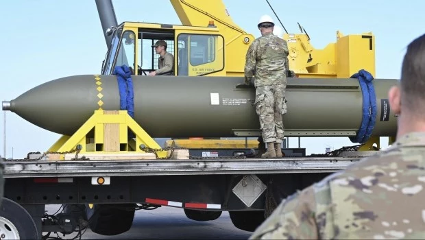 Estados Unidos bombardea a Irán