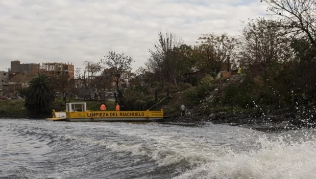 Adorni anunció la finalización de las obras de saneamiento del Riachuelo