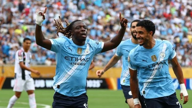 El City goleó a Juventus y se adueñó del Grupo E