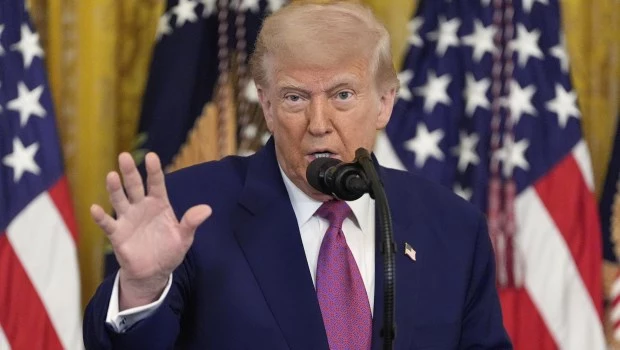 Trump dice que "la Unión Europea es muy desagradable", pero que aprenderá a respetar a Estados Unidos