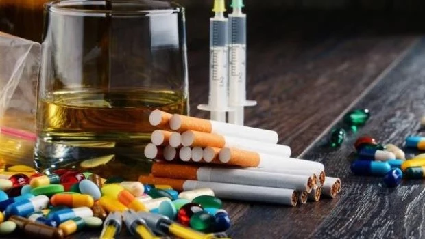 Adicciones: Tiempo de vértigo