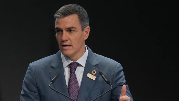 Hombres de la mesa chica del presidente de gobierno español amañaban contratos públicos a cambio de sobornos.